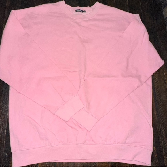 Boohoo Graphic Sweatshit - Picture 3 of 4